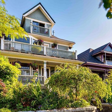 The Ivy On Parker Guest House Vancouver Extérieur photo