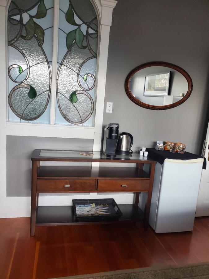 The Ivy On Parker Guest House Vancouver Extérieur photo