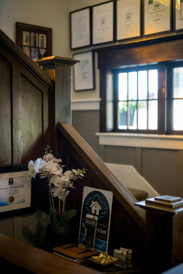 The Ivy On Parker Guest House Vancouver Extérieur photo