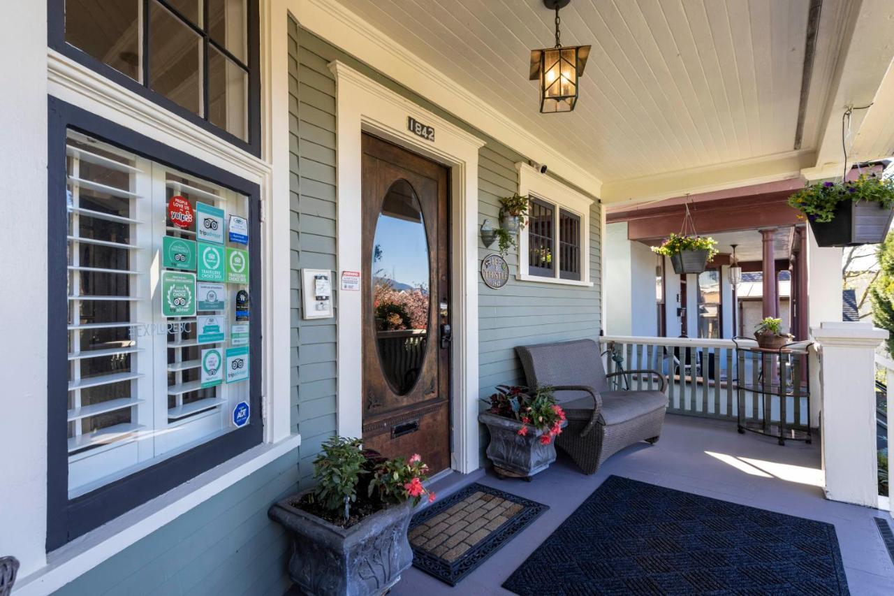 The Ivy On Parker Guest House Vancouver Extérieur photo