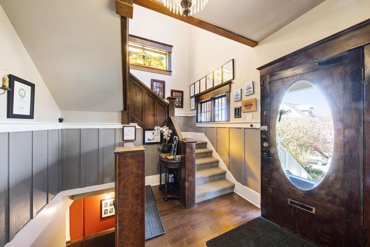 The Ivy On Parker Guest House Vancouver Extérieur photo